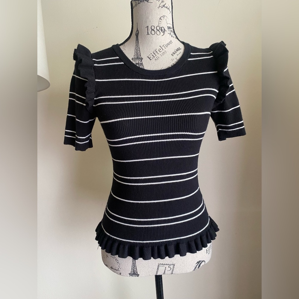 Laundry Shelli Segal black white stripe knit ruffle short sleeve blouse